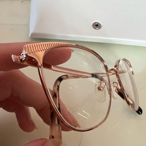 PRESCRIPTION LENSE ROSE GOLD MICHAEL KORS EYEGLASSES BARELY WORN
